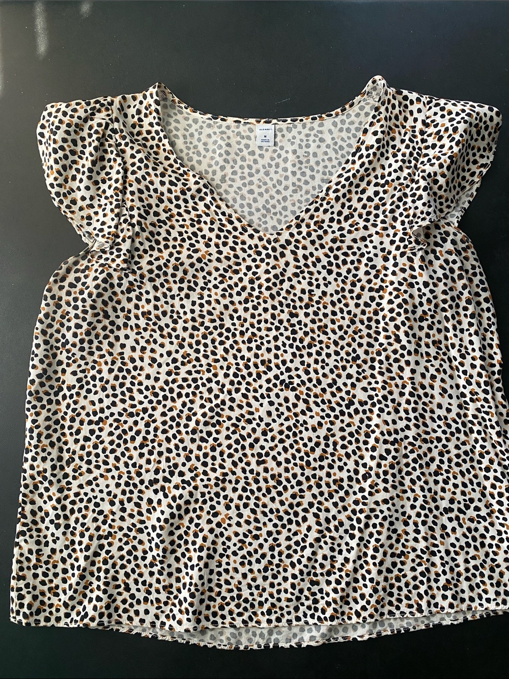 NWOT Old Navy Flutter Sleeve Top